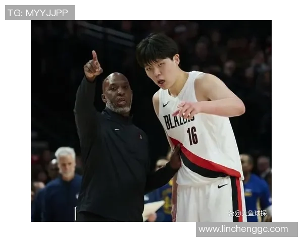 开拓者主帅：杨瀚森有潜力成为球队进攻中心，但防卫和护筐才能仍需提高